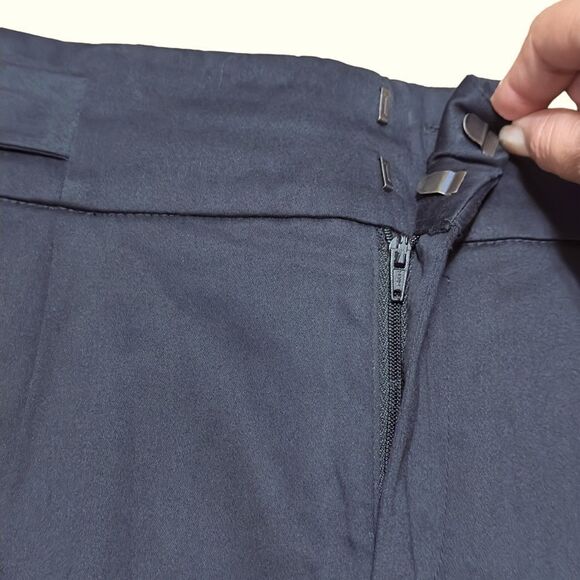 Banana Republic Factory Petite Black Front Zip Mini Skirt Size 2P - Picture 5 of 12